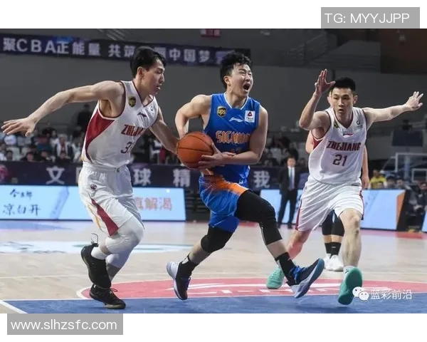 深圳篮球队近期状态分析与表现评估探讨